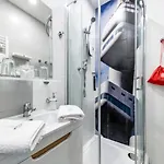 شقة فندقية Revelton 3*