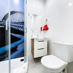 شقة فندقية Revelton