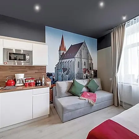 Revelton Apartmanhotel 3*
