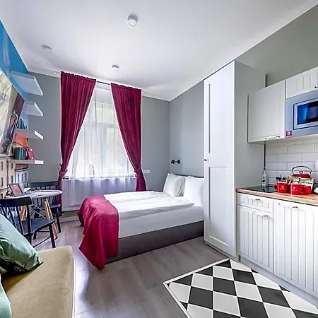 Aparthotel Revelton 3*