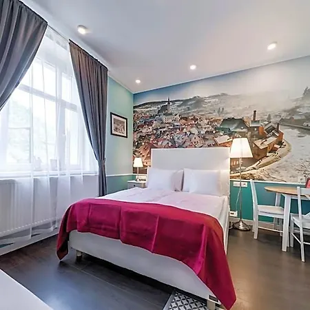 Revelton Aparthotel 3*