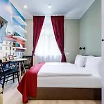 Apartmanhotel Revelton 3*