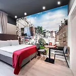 Revelton Apartmanhotel 3*