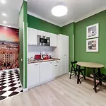 Revelton Apartmanhotel 3*